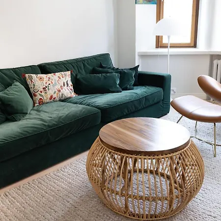 2ndhomes Luxurious 144 M2 Stylish 3 Bedroom Center Apartment Helsinki